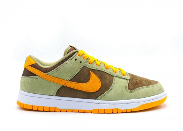 dusty olive green dunks