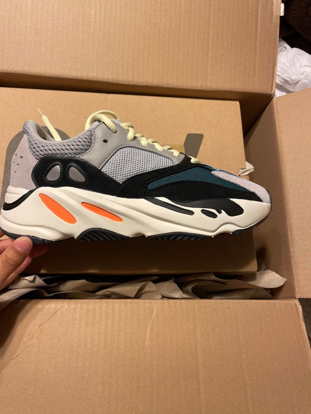 Yeezy Boost 700 'Wave Runner' - WellKicks.com