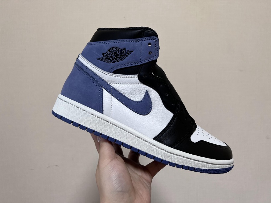 air jordan 1 retro high og blue moon