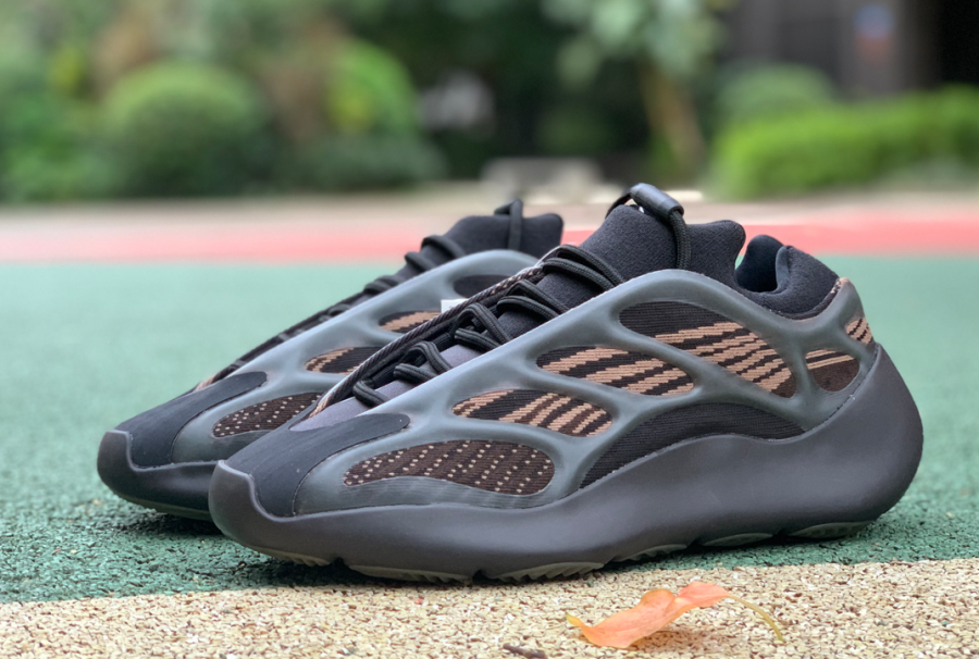 yeezy 700 v3 clay brown stockx