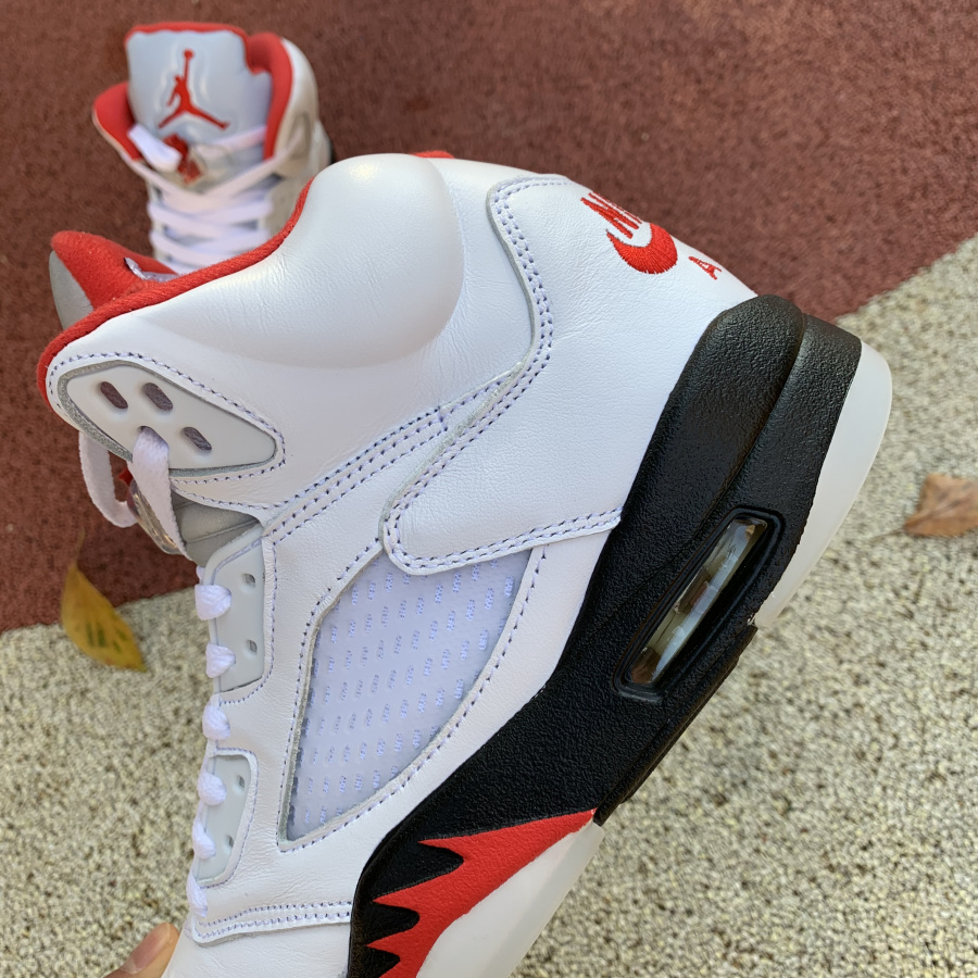 jordan retro 5 fire red 2020