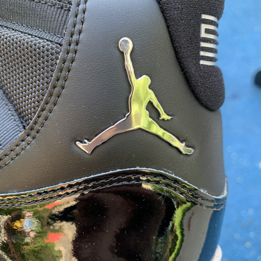 25th anniversary retro 11