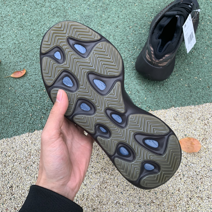 yeezy 300 clay brown