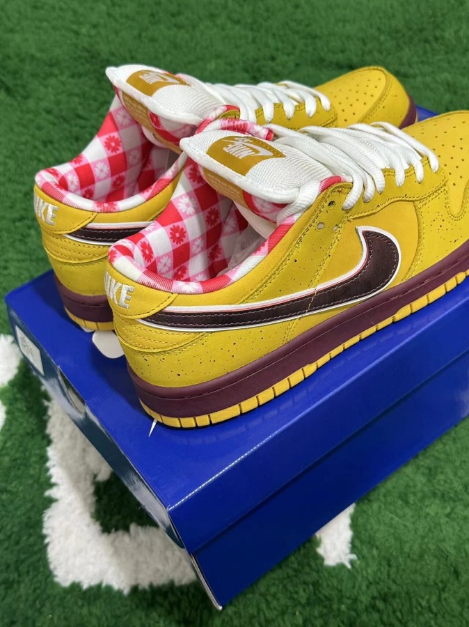Nike Dunk Low Premium SB 'Yellow Lobster'