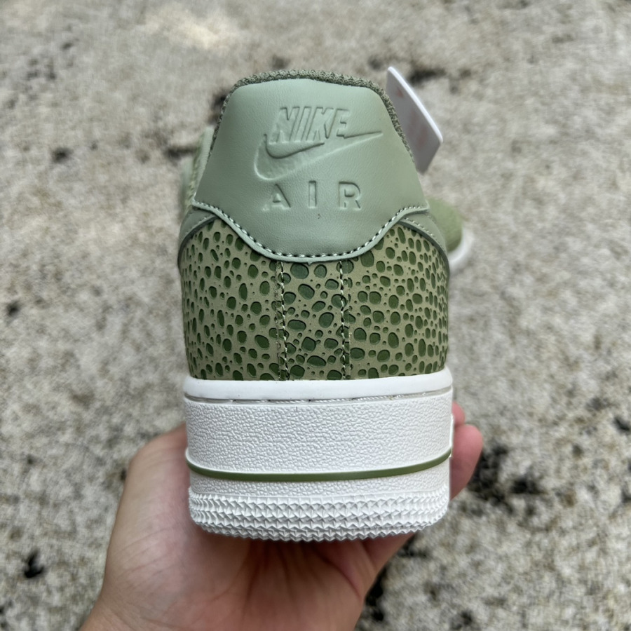 Nike Air Force 1 '07 Premium 'Safari Print Pack Oil Green